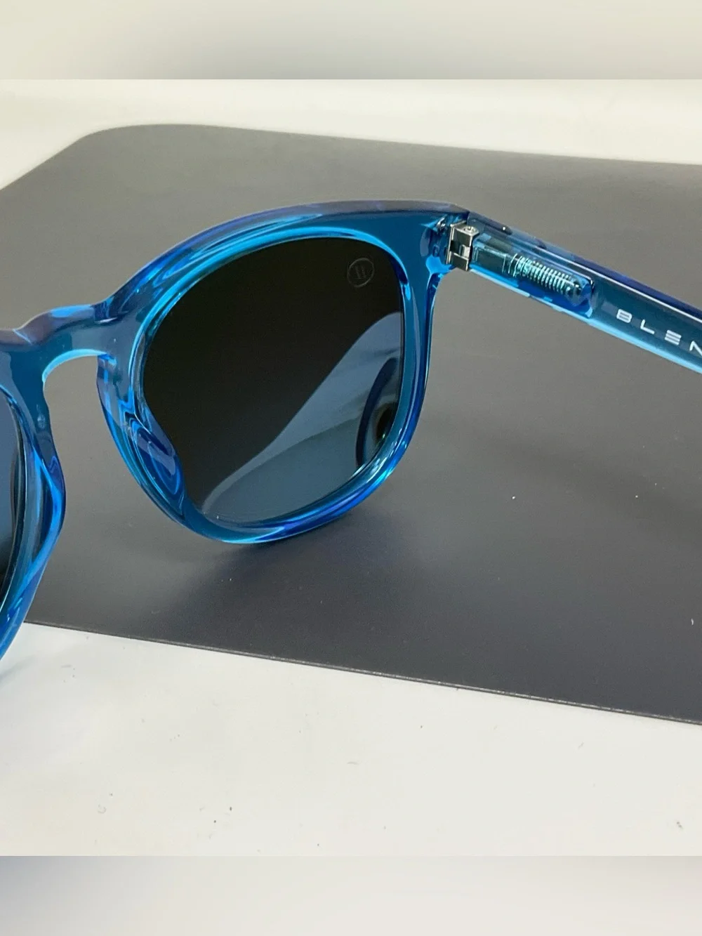 Blenders Ocean Dream polarized sunglasses blue mirror